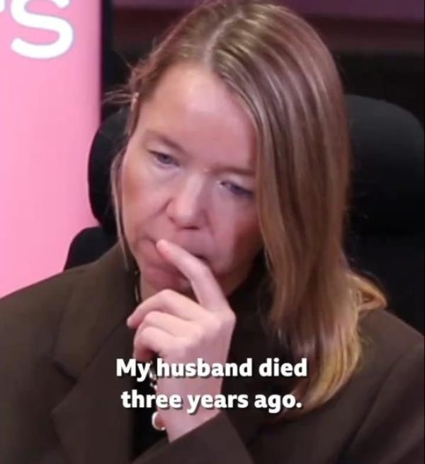 Anna Maxwell Martin with her finger to her mouth while talking on BBC Woman's Hour 